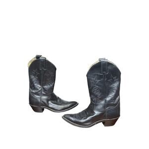 Women's Justin Cowboy boots size 7B